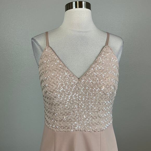 Vince Camuto Pink Sequined Evening Gown Size 10 Sleeveless V-Neck Formal Dress - Picture 7 of 11